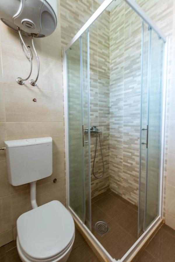 בודווה Apartments Elena מראה חיצוני תמונה