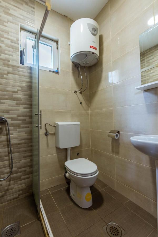 בודווה Apartments Elena מראה חיצוני תמונה