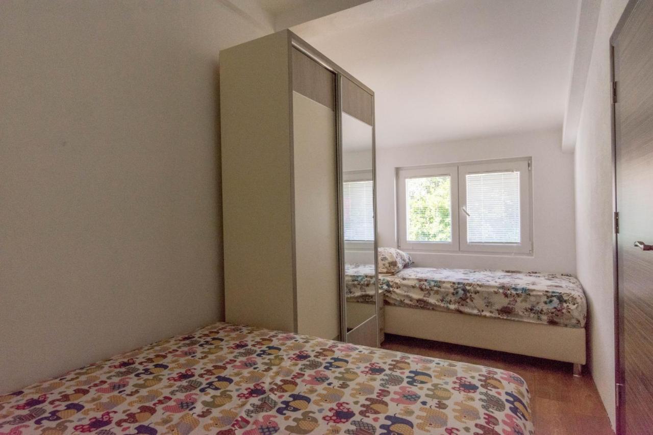 בודווה Apartments Elena מראה חיצוני תמונה
